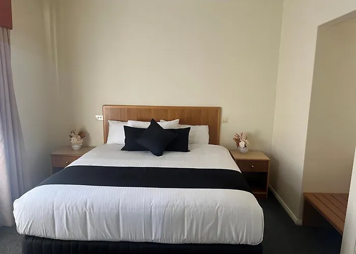Turners Vineyard Motel