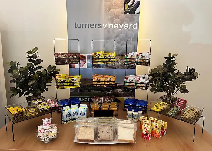 Turners Vineyard Motel