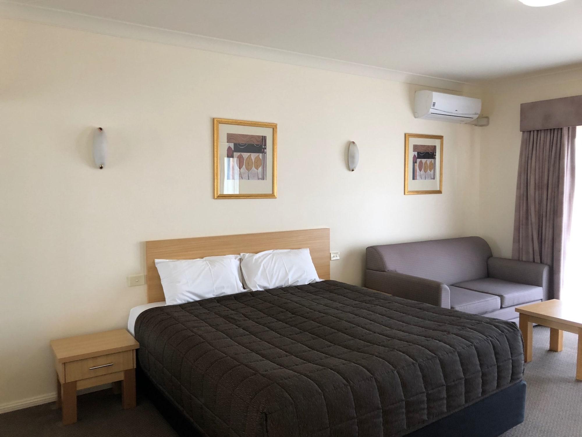 Turners Vineyard Motel 4*