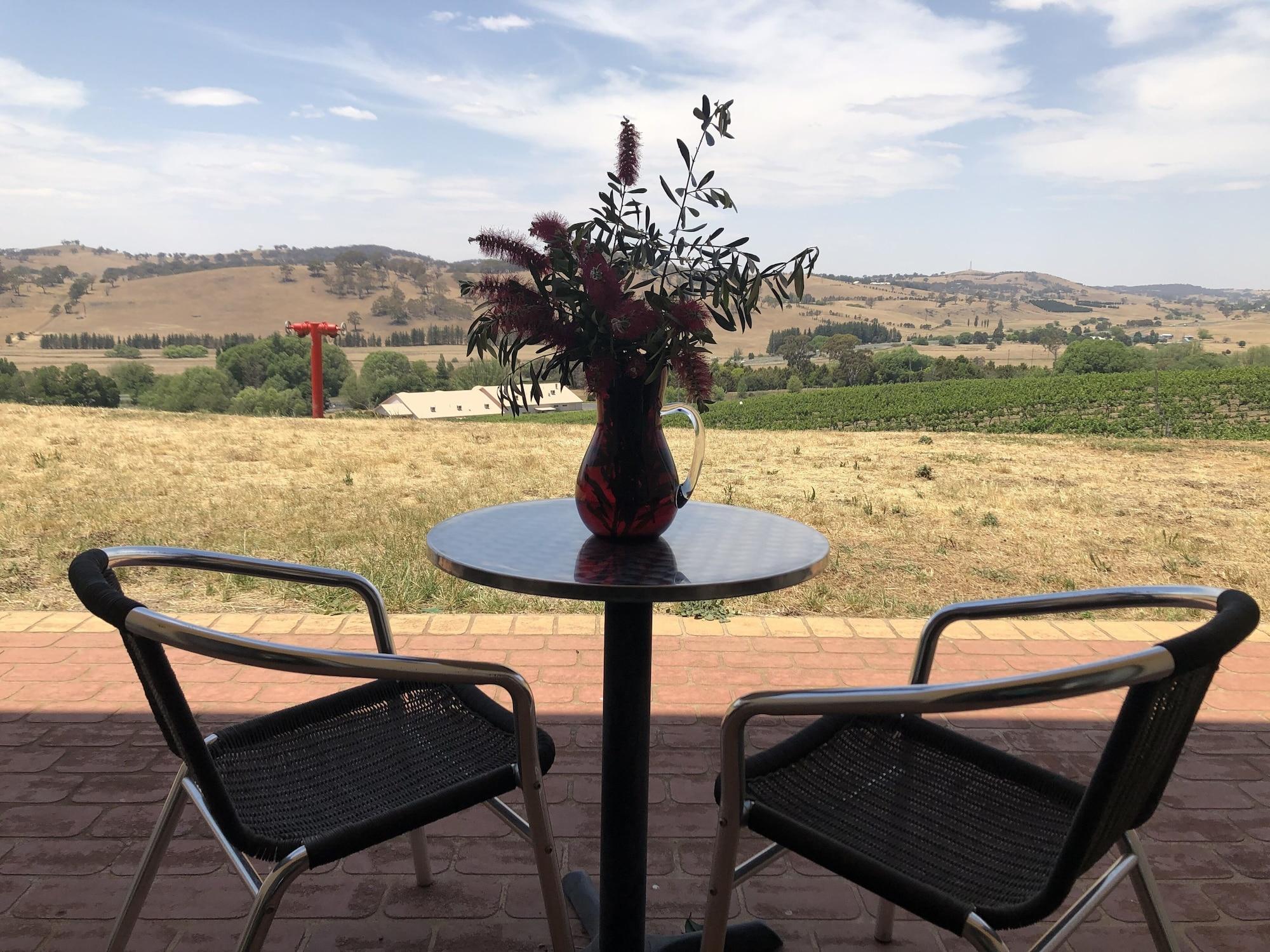 Turners Vineyard Motel Orange