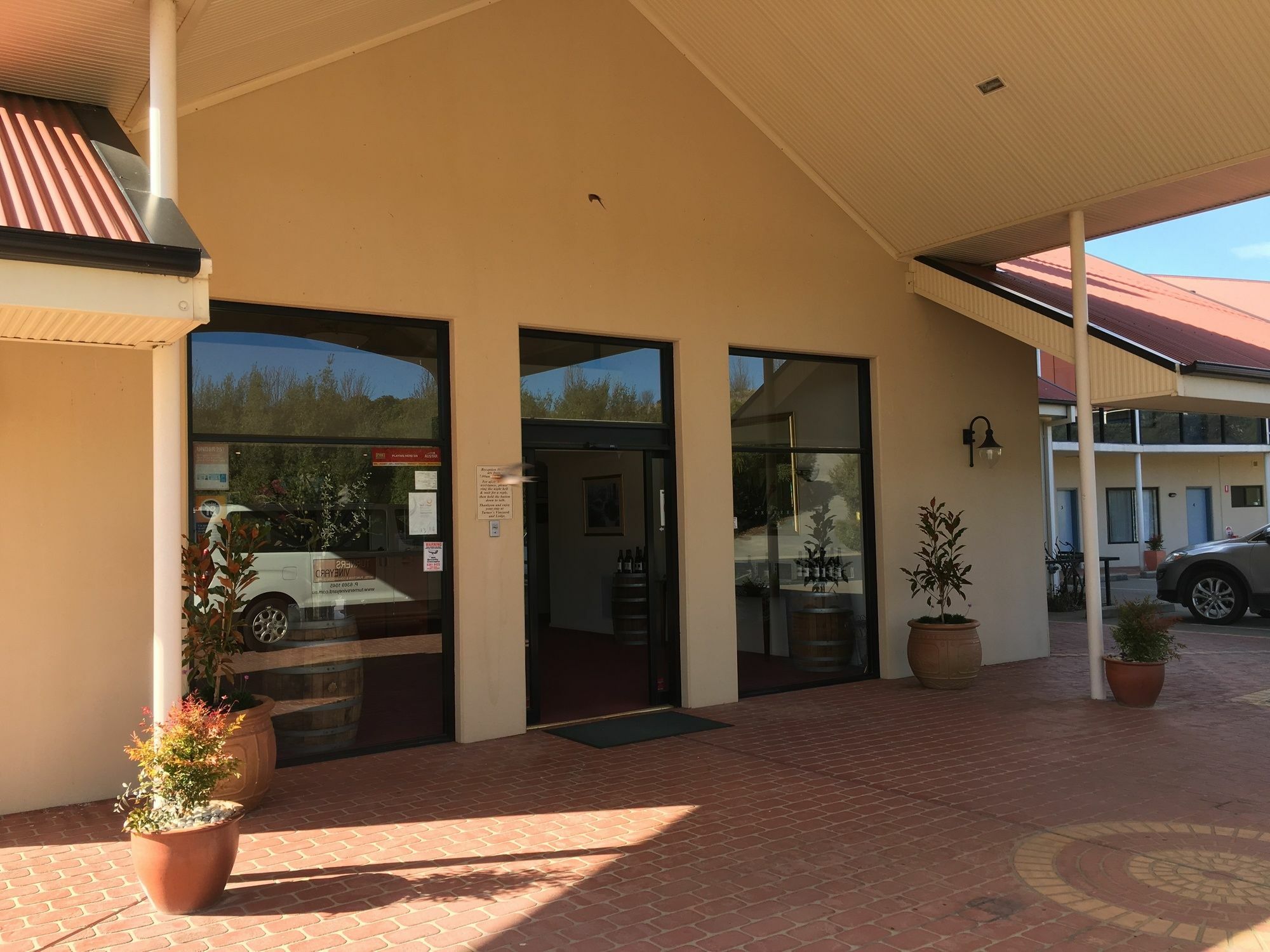Turners Vineyard Motel Orange